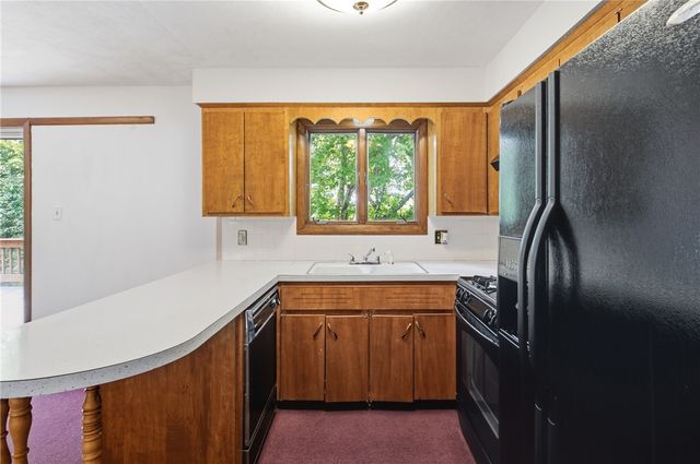 251 Madeleine Avenue, Woonsocket, RI 02895