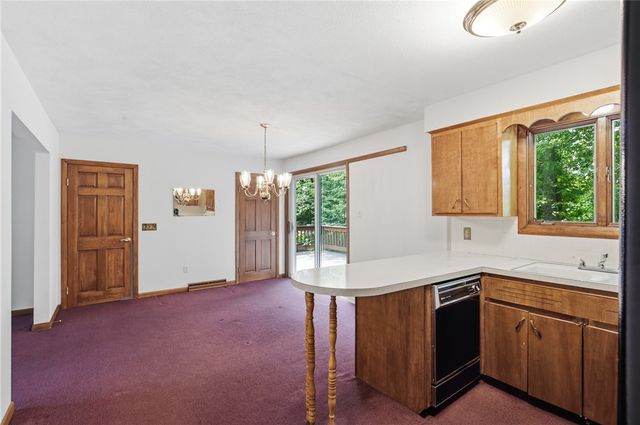 251 Madeleine Avenue, Woonsocket, RI 02895