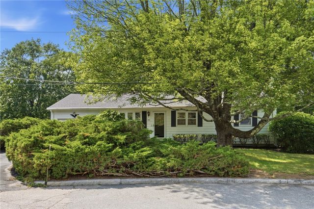 251 Madeleine Avenue, Woonsocket, RI 02895