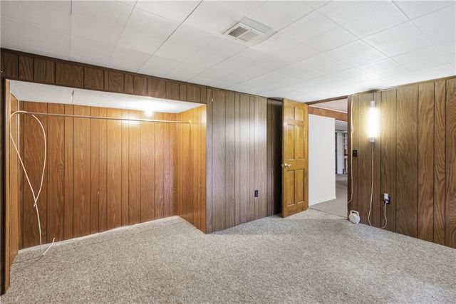 251 Madeleine Avenue, Woonsocket, RI 02895