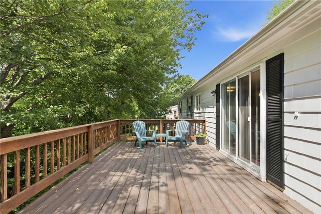 251 Madeleine Avenue, Woonsocket, RI 02895