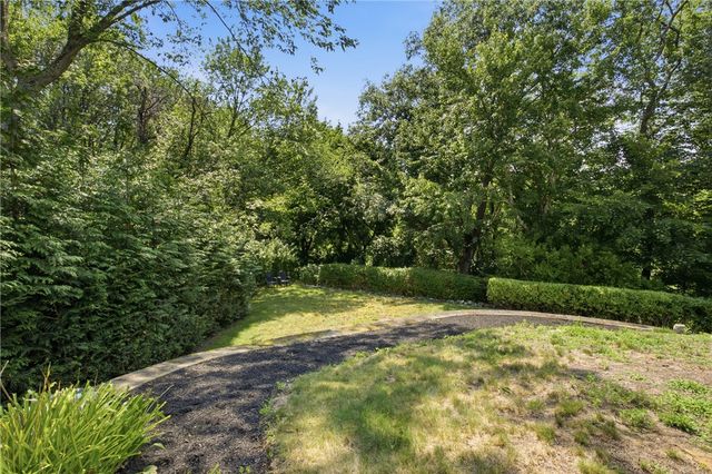 251 Madeleine Avenue, Woonsocket, RI 02895