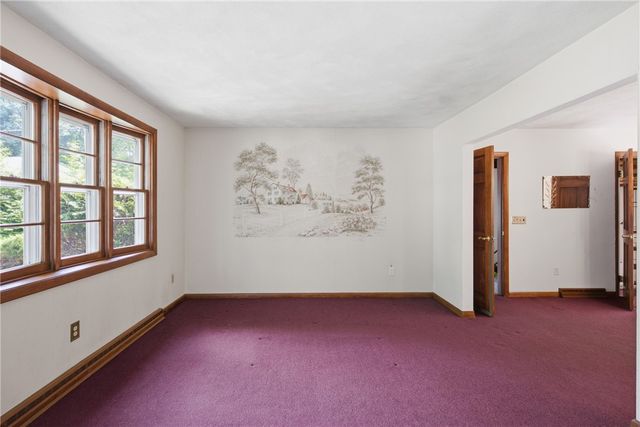 251 Madeleine Avenue, Woonsocket, RI 02895