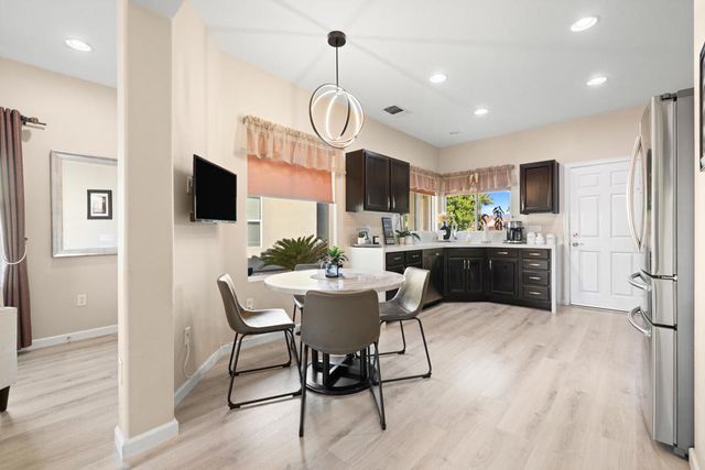 78651 Postbridge Circle, Palm Desert, CA 92211