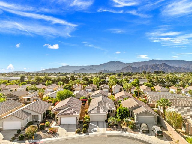 78651 Postbridge Circle, Palm Desert, CA 92211