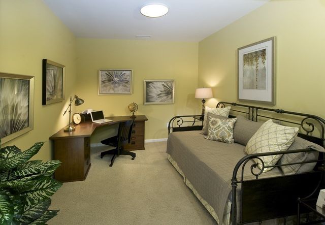 70 Trotter Rd 4105, Weymouth, MA 02190