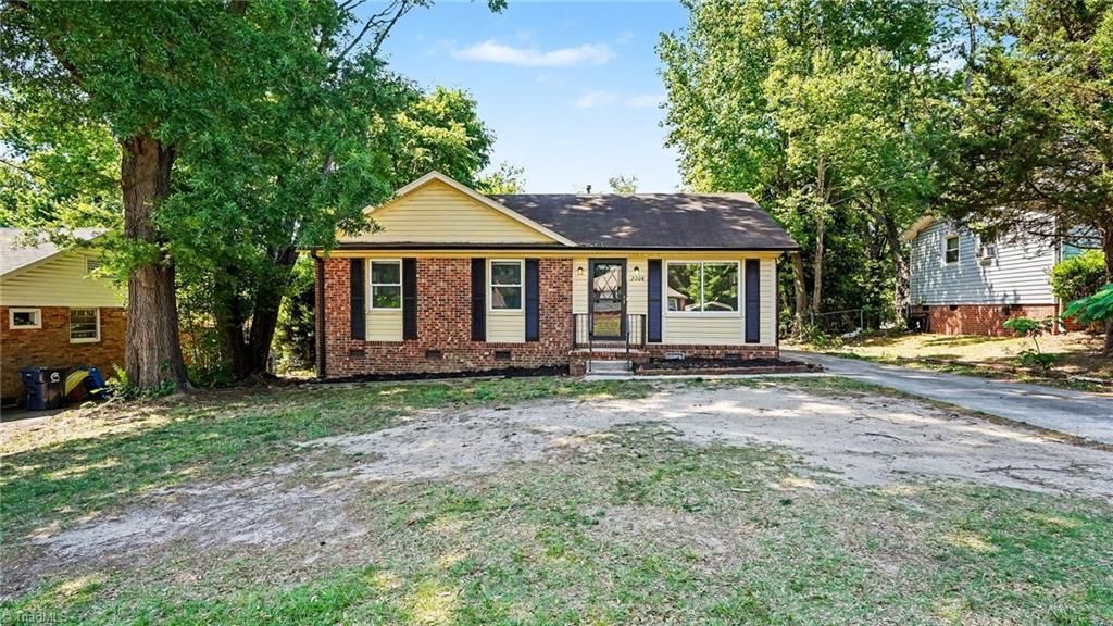 2208 Textile Drive, Greensboro, NC 27405