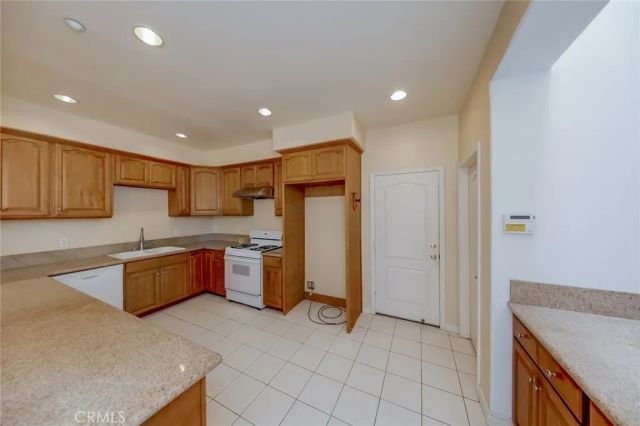 5235 Rosemead Blvd, San Gabriel, CA 91776