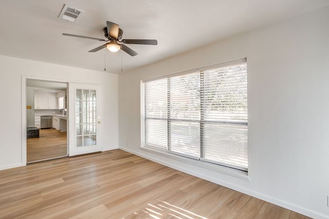 9053 S Highway 171, Grandview, TX 76050