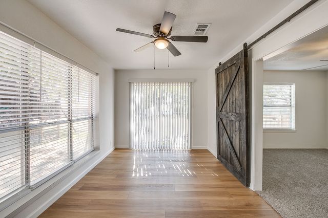 9053 S Highway 171, Grandview, TX 76050