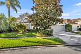 524 LAKESCAPE COURT, Orlando, FL 32828