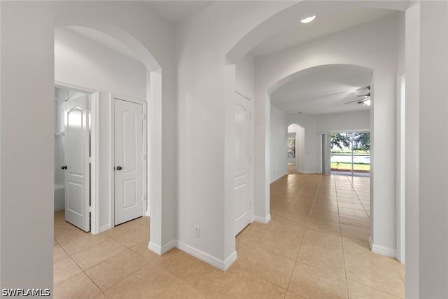 2410 Verdmont CT, Cape Coral, FL 33991