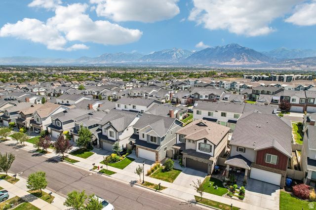 14327 S ASHVALE DR, Herriman, UT 84096