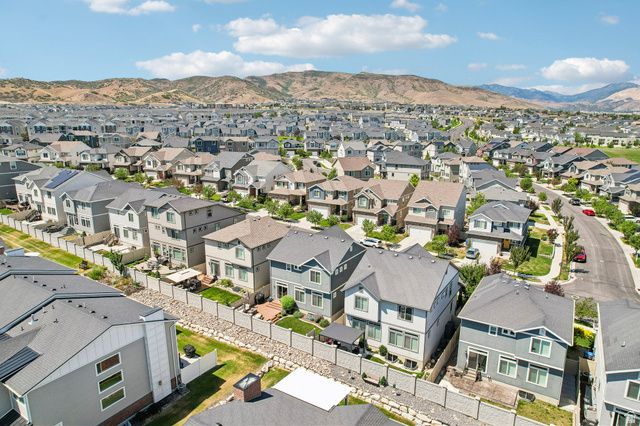 14327 S ASHVALE DR, Herriman, UT 84096