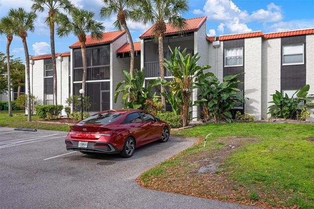 3223 BENEVA ROAD 101, Sarasota, FL 34232