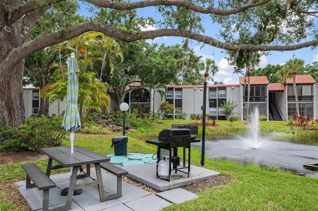 3223 BENEVA ROAD 101, Sarasota, FL 34232