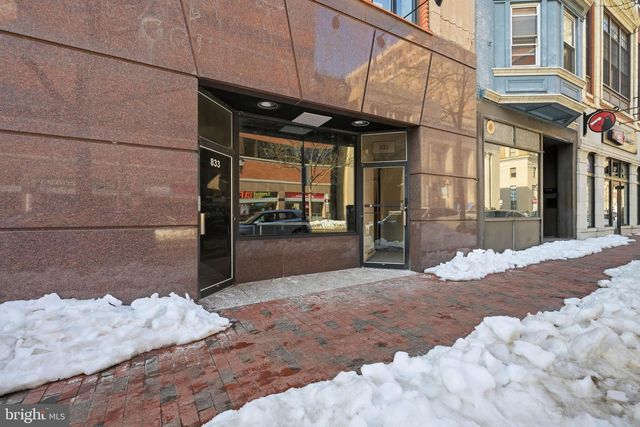 833 N MARKET ST, Wilmington, DE 19801