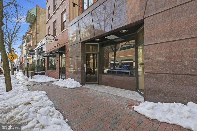 833 N MARKET ST, Wilmington, DE 19801