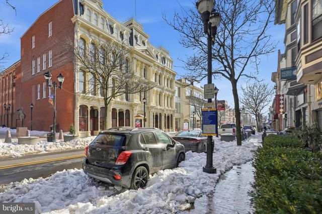 833 N MARKET ST, Wilmington, DE 19801