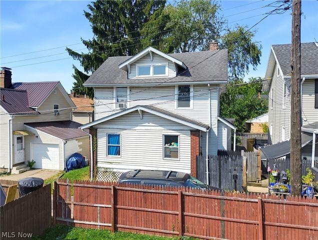 1535 Ames Court NW, Canton, OH 44703