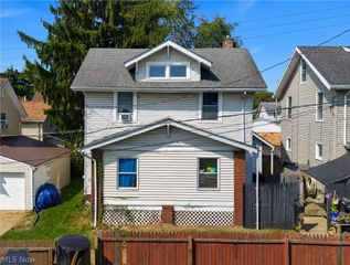 1535 Ames Court NW, Canton, OH 44703