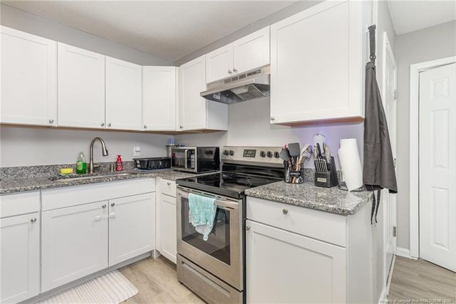 3356 Redfox Road, Spring Lake, NC 28390