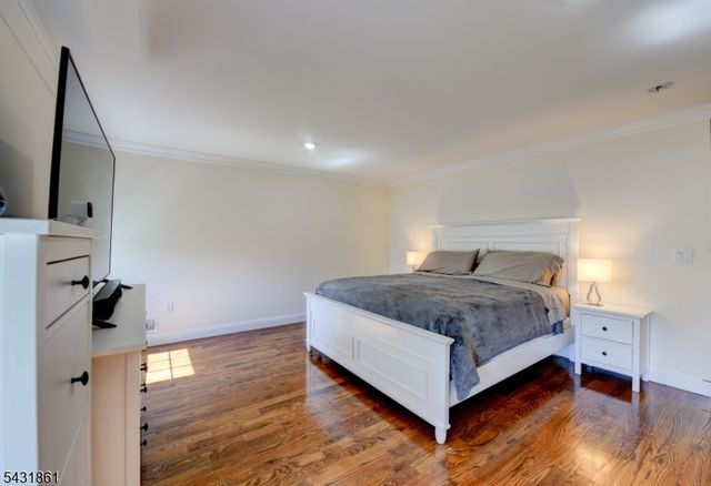 657 Jefferson Ave, Elizabeth City, NJ 07201
