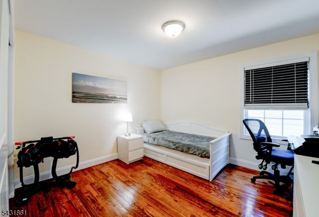 657 Jefferson Ave, Elizabeth City, NJ 07201