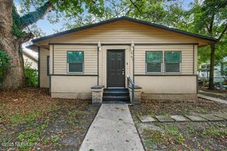 663 LINWOOD Avenue, Jacksonville, FL 32206