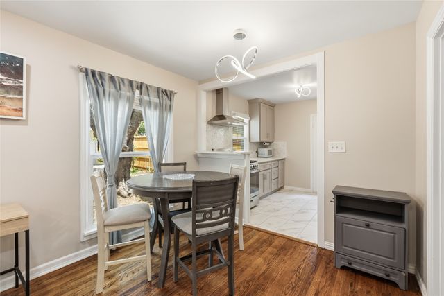 4308 Donnelly Avenue, Fort Worth, TX 76107