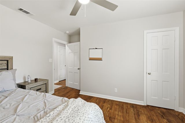 4308 Donnelly Avenue, Fort Worth, TX 76107
