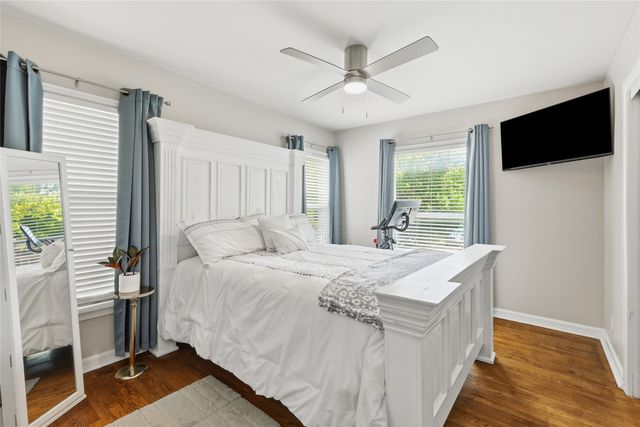 4308 Donnelly Avenue, Fort Worth, TX 76107