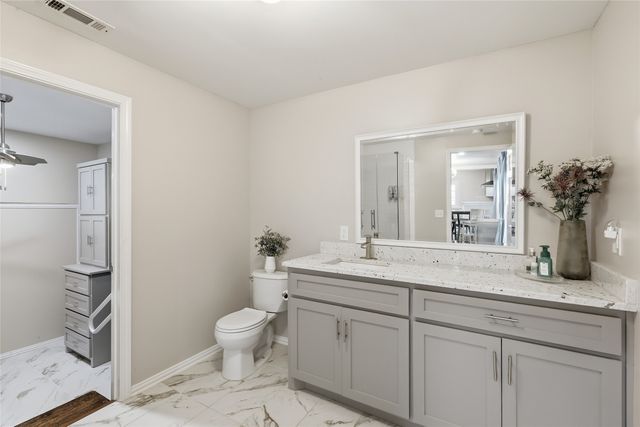 4308 Donnelly Avenue, Fort Worth, TX 76107