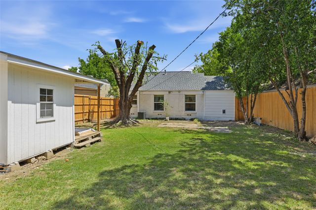 4308 Donnelly Avenue, Fort Worth, TX 76107