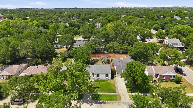 4308 Donnelly Avenue, Fort Worth, TX 76107