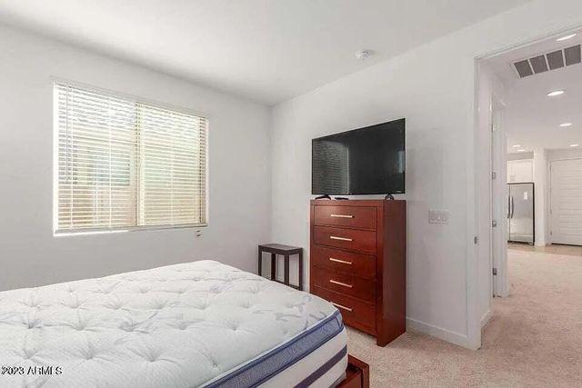 3741 S 64th Drive, Phoenix, AZ 85043
