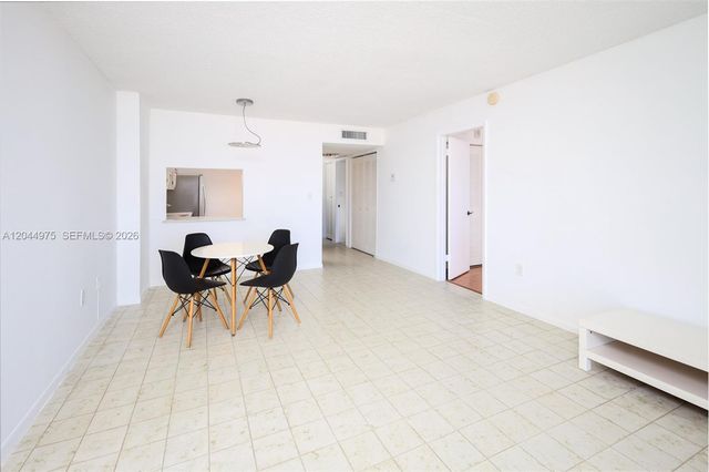 6900 Bay Drive 6H, Miami Beach, FL 33141