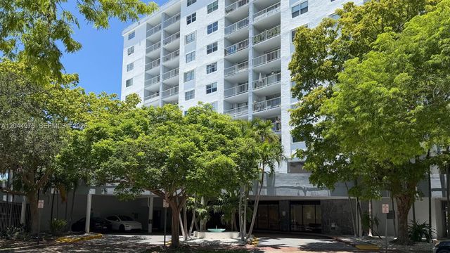 6900 Bay Drive 6H, Miami Beach, FL 33141