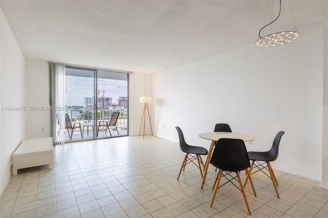 6900 Bay Drive 6H, Miami Beach, FL 33141