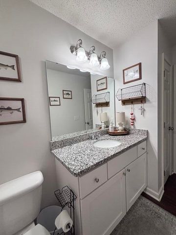8 Bland Street, Mayesville, SC 29104