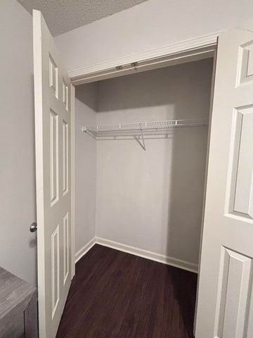 8 Bland Street, Mayesville, SC 29104