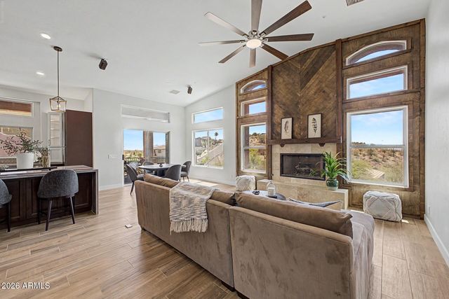 15832 N BOULDER Drive, Fountain Hills, AZ 85268