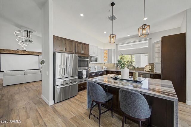 15832 N BOULDER Drive, Fountain Hills, AZ 85268