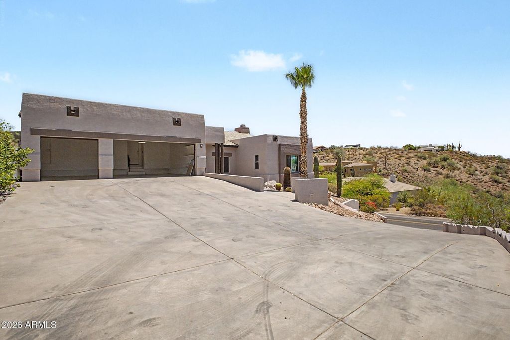 15832 N BOULDER Drive, Fountain Hills, AZ 85268 — photo 4