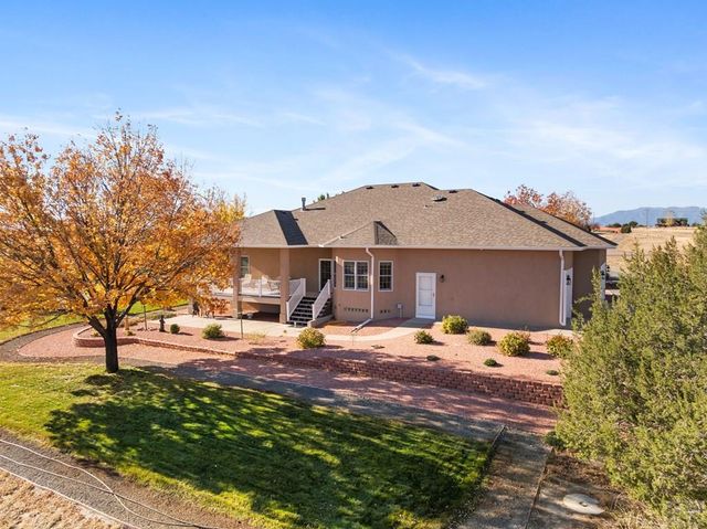 5749 St Charles River Dr, Pueblo, CO 81004