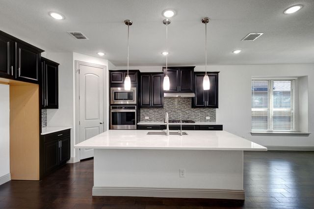 16465 Sedgemoor Drive, Frisco, TX 75033