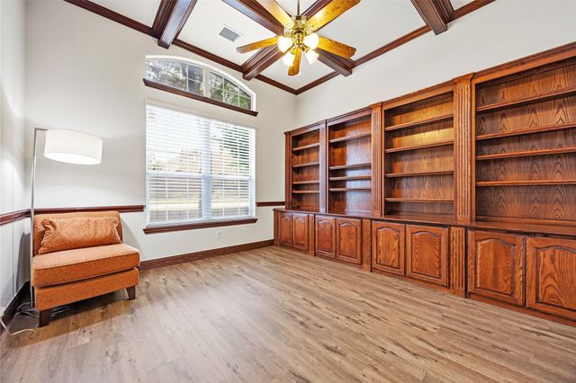 9024 Fox Hollow Trail, Irving, TX 75063