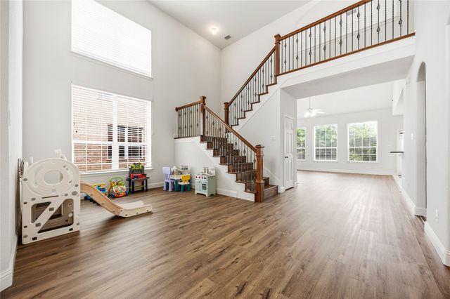 9024 Fox Hollow Trail, Irving, TX 75063