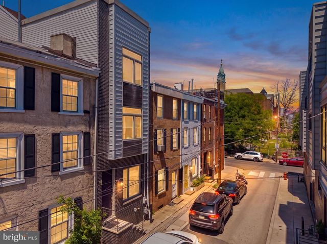 1352 N PALETHORP ST, Philadelphia, PA 19122