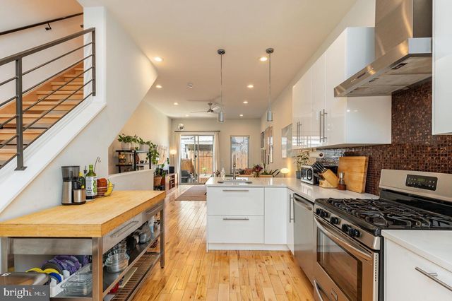 1352 N PALETHORP ST, Philadelphia, PA 19122